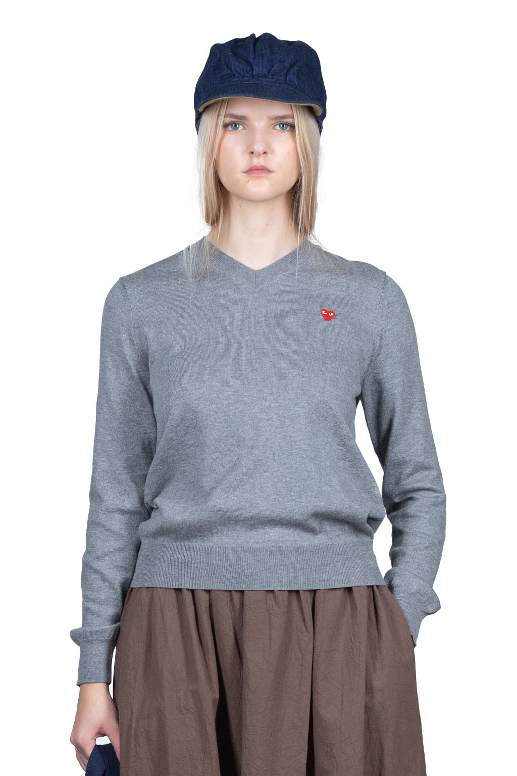 BlueButtonShop Comme Des Garcons Play Comme Des Garcons Play Small Red Heart V Neck Cotton Pullover Grey AZ N051 4